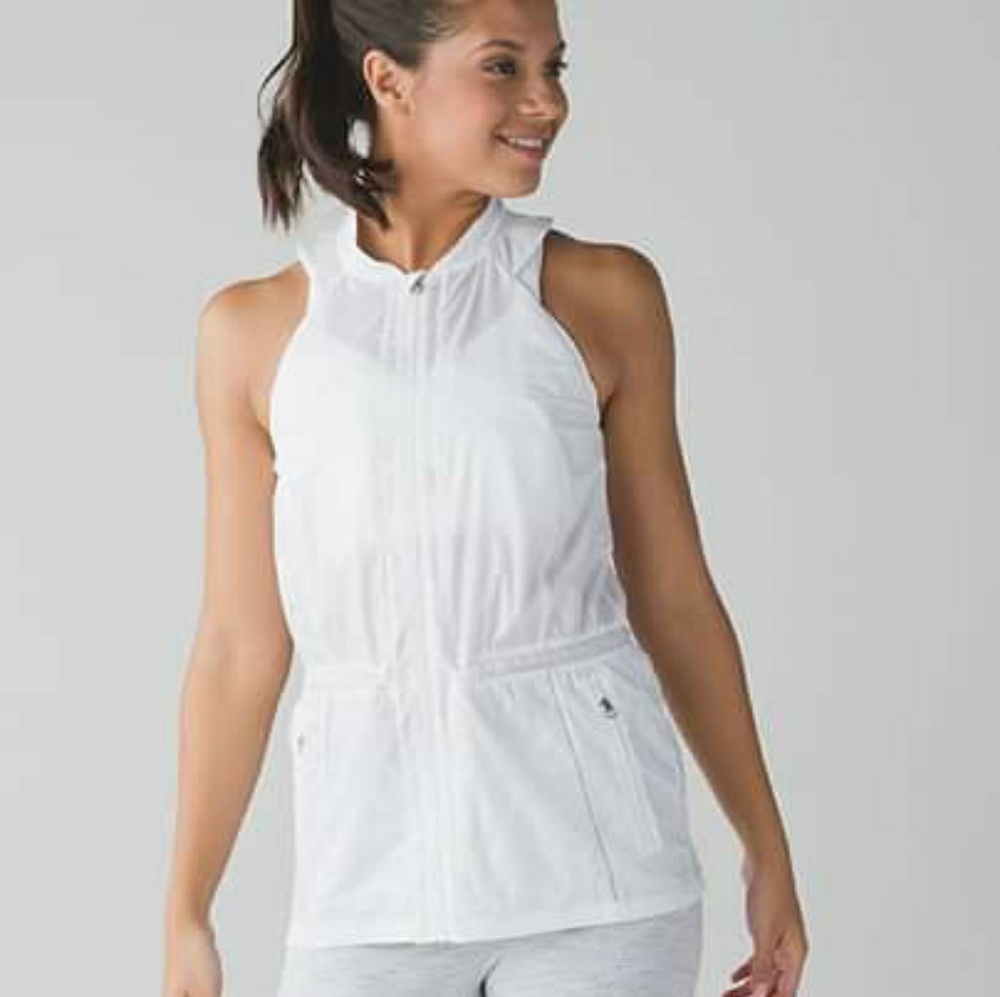 Lululemon criss cross back vest
